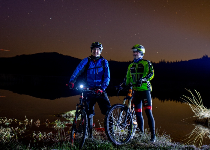 Night best sale mountain biking